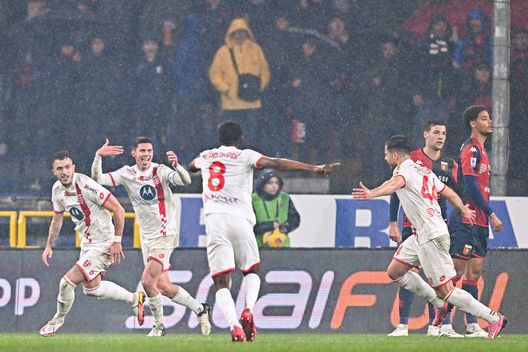 Serie A – Gol e spettacolo: il Monza espugna Marassi, Genoa battuto 3-2 - immagine 1