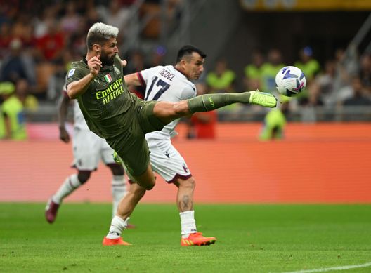 (Photo by Claudio Villa/AC Milan via Getty Images) Leao e Giroud stendono il Bologna: bei lampi di De Ketelaere a San Siro- immagine 4
