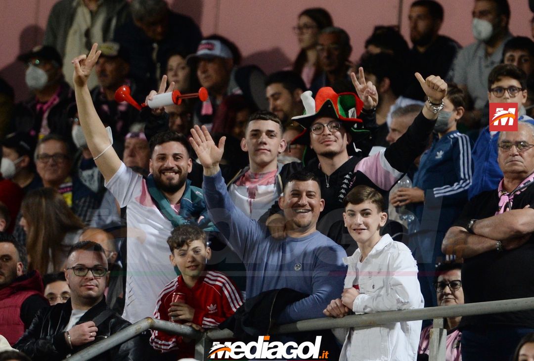 Fotogallery, i tifosi allo stadio per Palermo-Triestina 1-1- immagine 1