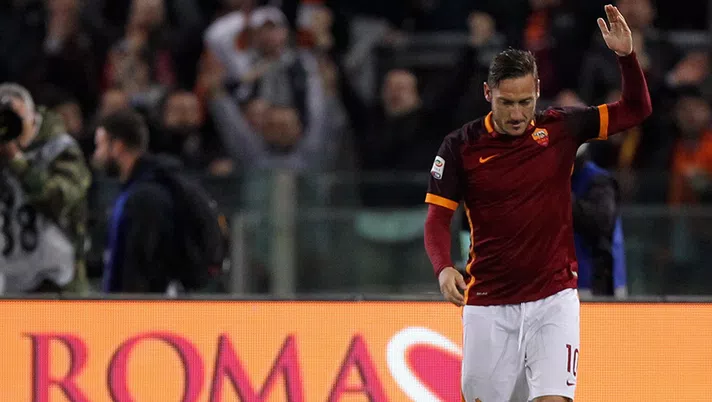 Francesco Totti e la fine degli eroi - immagine 1