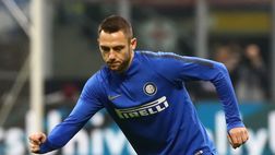 Inter, lieve infortunio per de Vrij: in tribuna con l’Olanda. Nelle prossime ore…