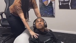 Douglas Costa e la (sua) ragazza perfetta ma poi… (VIDEO)