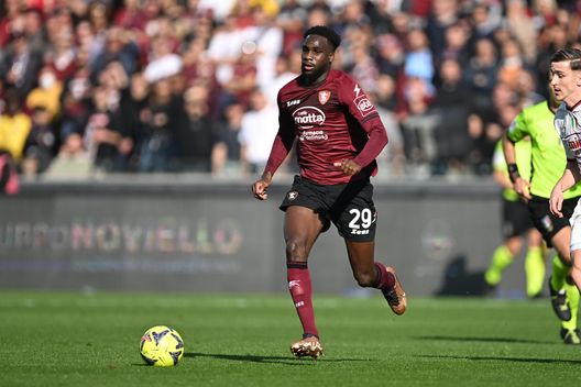 Salernitana corsara al Via del Mare: ossigeno puro per Davide Nicola- immagine 2