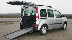 Derby di Roma noir: altri 4 arresti e danni al pulmino dei tifosi disabili