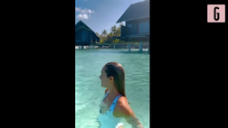 VIDEO Viky Varga, Lady Pellè in versione sirena: le immagini su Instagram fanno impazzire i followers