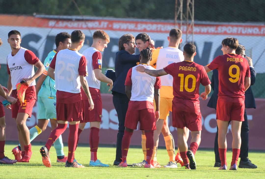 Primavera, la Roma batte il Verona sotto gli occhi di Pinto e Mourinho – FOTO GALLERY - immagine 25