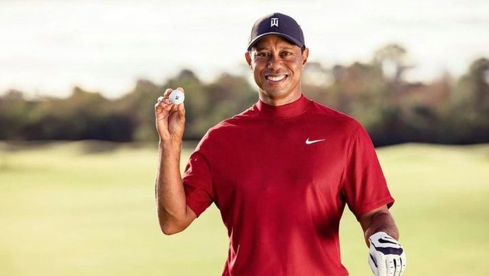 Tiger Woods ricoverato in ospedale, il golfista coinvolto in un incidente d’auto 