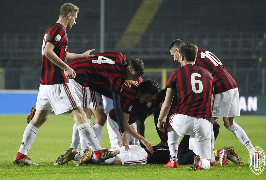 Un'esultanza del Milan Primavera