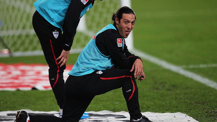 STUTTGART, GERMANY - OCTOBER 24:  Mauro Camoranesi of Stuttgart warms up during the Bundesliga match between VfB Stuttgart and FC St. Pauli at Mercedes-Benz Arena on October 24, 2010 in Stuttgart, Germany.  (Photo by Thomas Niedermueller/Bongarts/Getty Images) 