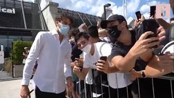 VIDEO Juventus, che accoglienza per l’ex Sassuolo: “Se saltelli segna Locatelli”