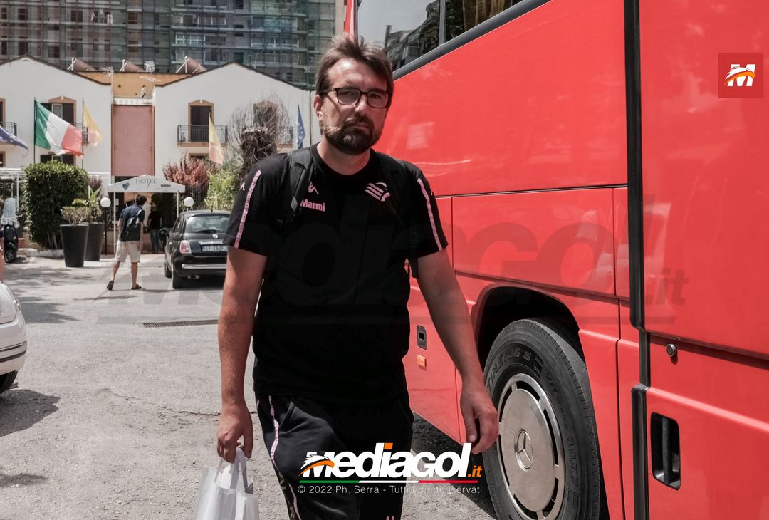 FOTO Bari-Palermo, rosanero in partenza da “Casena dei Colli” (Gallery) - immagine 32