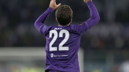 FLORENCE, ITALY - OCTOBER 22: Giuseppe Rossi of ACF Fiorentina celebrates after scoring a goal during the UEFA Europa League group I match between ACF Fiorentina and KKS Lech Poznan on October 22, 2015 in Florence, Italy. (Photo by Gabriele Maltinti/Getty Images) FLORENCE, ITALY - OCTOBER 22: Giuseppe Rossi of ACF Fiorentina celebrates after scoring a goal during the UEFA Europa League group I match between ACF Fiorentina and KKS Lech Poznan on October 22, 2015 in Florence, Italy. (Photo by Gabriele Maltinti/Getty Images)