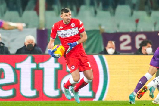 GERMOGLI PH: 2 MARZO 2022 FIRENZE STADIO ARTEMIO FRANCHI SERIE A FIORENTINA VS JUVENTUS NELLA FOTO TERRACCIANO Masini: “Mi aspetto un mercato ambizioso, mi preoccupa il caso portiere”- immagine 2
