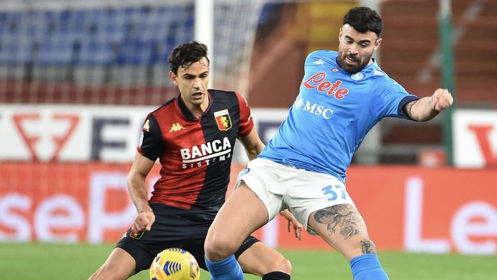 Andrea Petagna (attaccante Napoli ed ex Milan), qui durante Genoa-Napoli 2-1 (Serie A 2020-2021) | News (Getty Images) 