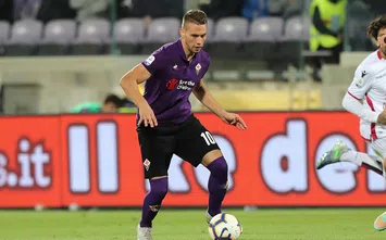  FLORENCE, ITALY - OCTOBER 21: Marko Pjaca of ACF Fiorentina in action during the Serie A match between ACF Fiorentina and Cagliari at Stadio Artemio Franchi on October 21, 2018 in Florence, Italy. (Photo by Gabriele Maltinti/Getty Images)