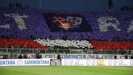 GERMOGLI PH: 09 MAGGIO 2022 FIRENZE STADIO ARTEMIO FRANCHI PARTITA CAMPIONATO SERIE A 2021 2022 FIORENTINA VS ROMA NELLA FOTO TIFOSI © FOTOCRONACHE GERMOGLI