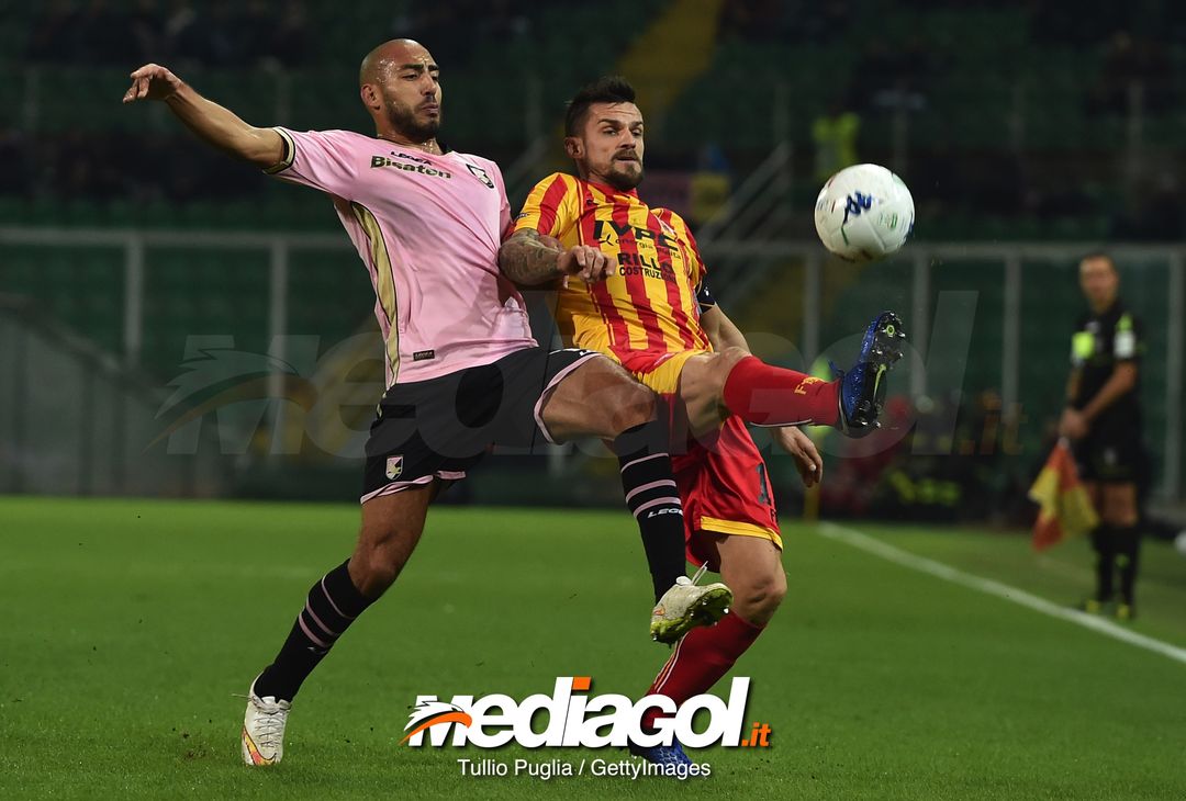 during the Serie B match between US Citta di Palermo and Benevento Calcio at Stadio Renzo Barbera on November 30, 2018 in Palermo, Italy. 