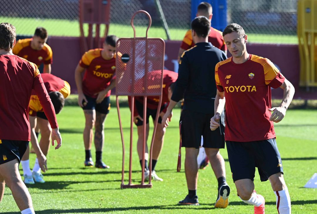 Trigoria, rifinitura in vista della sfida col Sassuolo – FOTO GALLERY - immagine 11