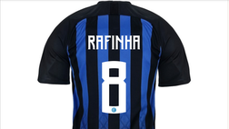 Inter, maglia 2018/2019: spuntano altri particolari su font, pantaloncini e calzettoni