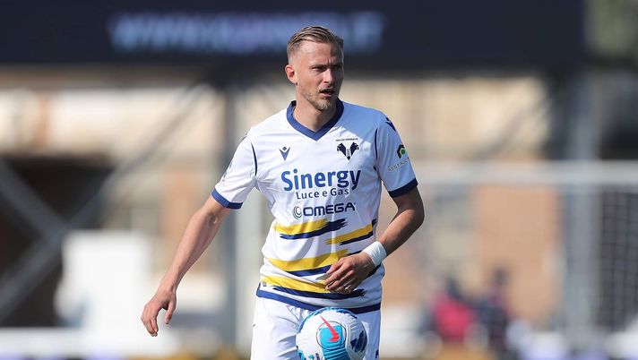 Tottenham in pressing su Barak, pronta l’offerta al Verona: Napoli alla finestra Barak