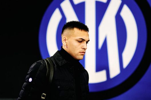 Lautaro, bel gesto alla fine di Monza-Inter. “Come Zanetti, Maldini, Del Piero e Totti”- immagine 2