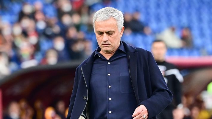 La rabbia di Mou: “Questo non è calcio, chiamatelo con un altro nome” - immagine 1