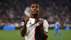 Juventus, infortunio Douglas Costa: ecco i tempi di recupero