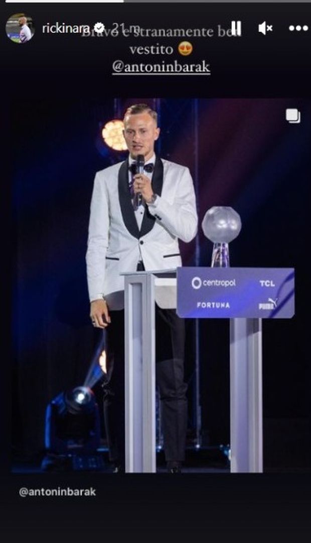 FOTO – E Saponara sfotte Barak: “Stranamente eri vestito bene”- immagine 2