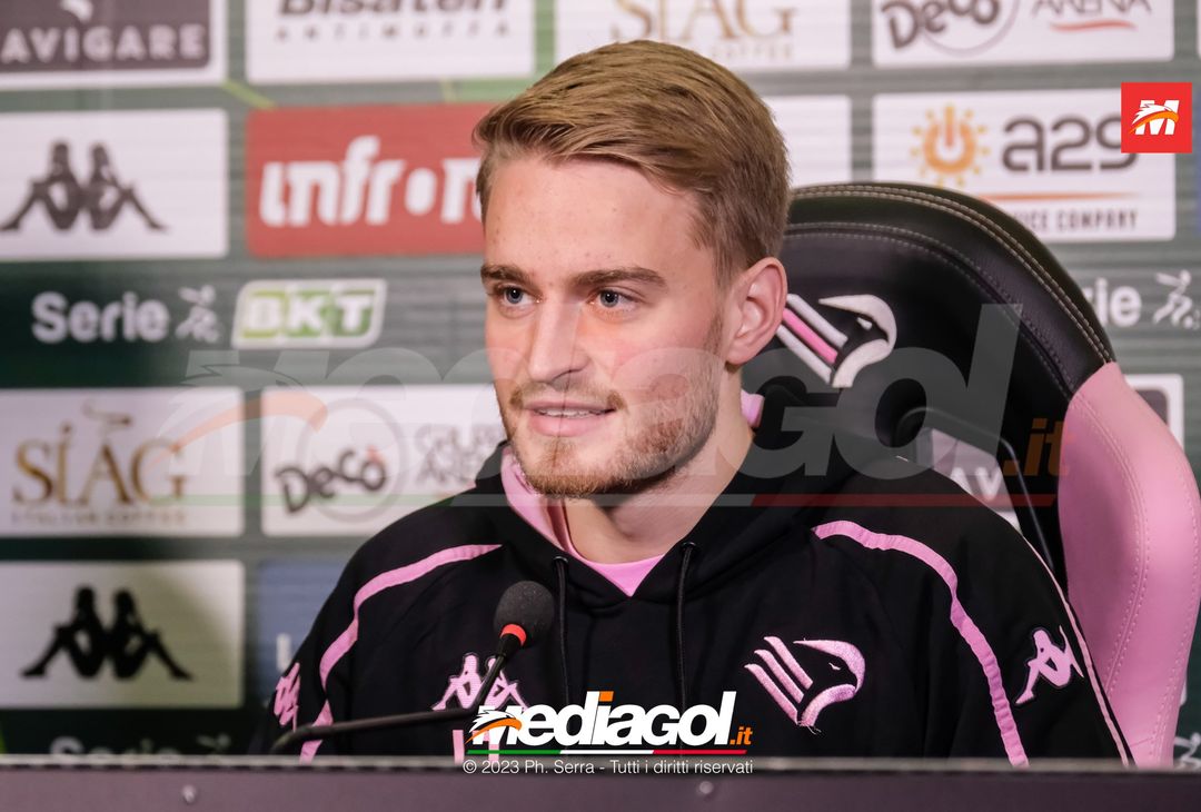 FOTO PALERMO, la presentazione di Simon Graves in conferenza stampa (Gallery) - immagine 12