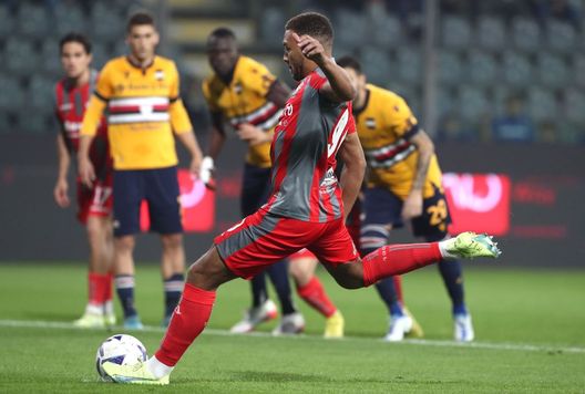 (Photo by Marco Luzzani/Getty Images) Cremonese, Alvini: “La sconfitta è una punizione troppo pesante”- immagine 2