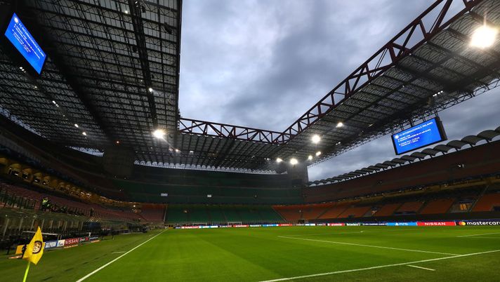 MILAN, ITALY - OCTOBER 21:  A general view of the stadium before the UEFA Champions League Group B stage match between FC Internazionale and Borussia Moenchengladbach at Stadio Giuseppe Meazza on October 21, 2020 in Milan, Italy.  (Photo by Marco Luzzani/Getty Images) 