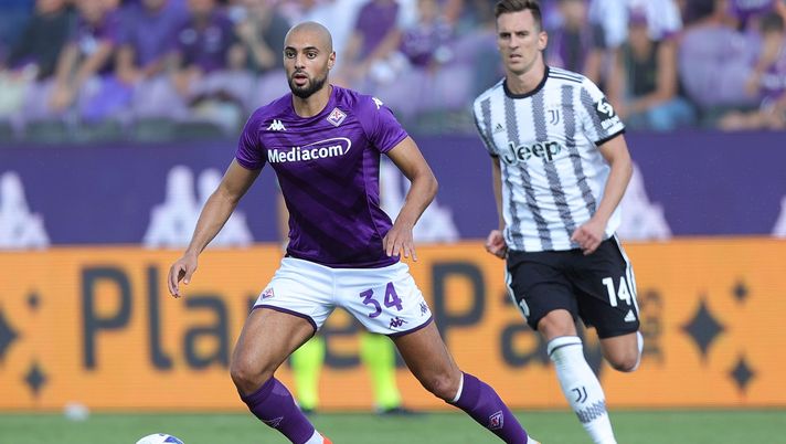 FLORENCE, ITALY - SEPTEMBER 03: Sofyan Amrabat of ACF Fiorentina in action during the Serie A match between ACF Fiorentina and Juventus at Stadio Artemio Franchi on September 3, 2022 in Florence, Italy. (Photo by Gabriele Maltinti/Getty Images) Dodò, Amrabat e Sottil: tre uomini in fuga per rilanciare la Fiorentina - immagine 1
