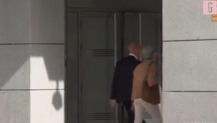 Rubiales torna in Spagna, arrestato dalla Guardia Civil in aeroporto - immagine 1