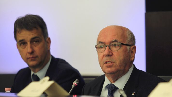 ROME, ITALY - MAY 18: FIGC President Carlo Tavecchio attends the Italian Football Federation (FIGC) press conference ' Il calcio Aiuta' on May 18, 2017 in Rome, Italy. (Photo by Paolo Bruno/Getty Images) ROME, ITALY - MAY 18: FIGC President Carlo Tavecchio attends the Italian Football Federation (FIGC) press conference ' Il calcio Aiuta' on May 18, 2017 in Rome, Italy. (Photo by Paolo Bruno/Getty Images)