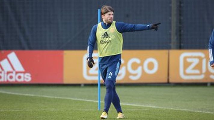 Schone di nuovo sui campi dell'Ajax, come conferma il profilo Twitter ufficiale del club di Amsterdam 