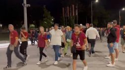 Siviglia-Roma, la delusione dei tifosi giallorossi a Budapest | VIDEO