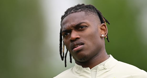 Milan, Leao tornato in gruppo: vuole giocare con l’Inter. Oggi il test decisivo- immagine 3