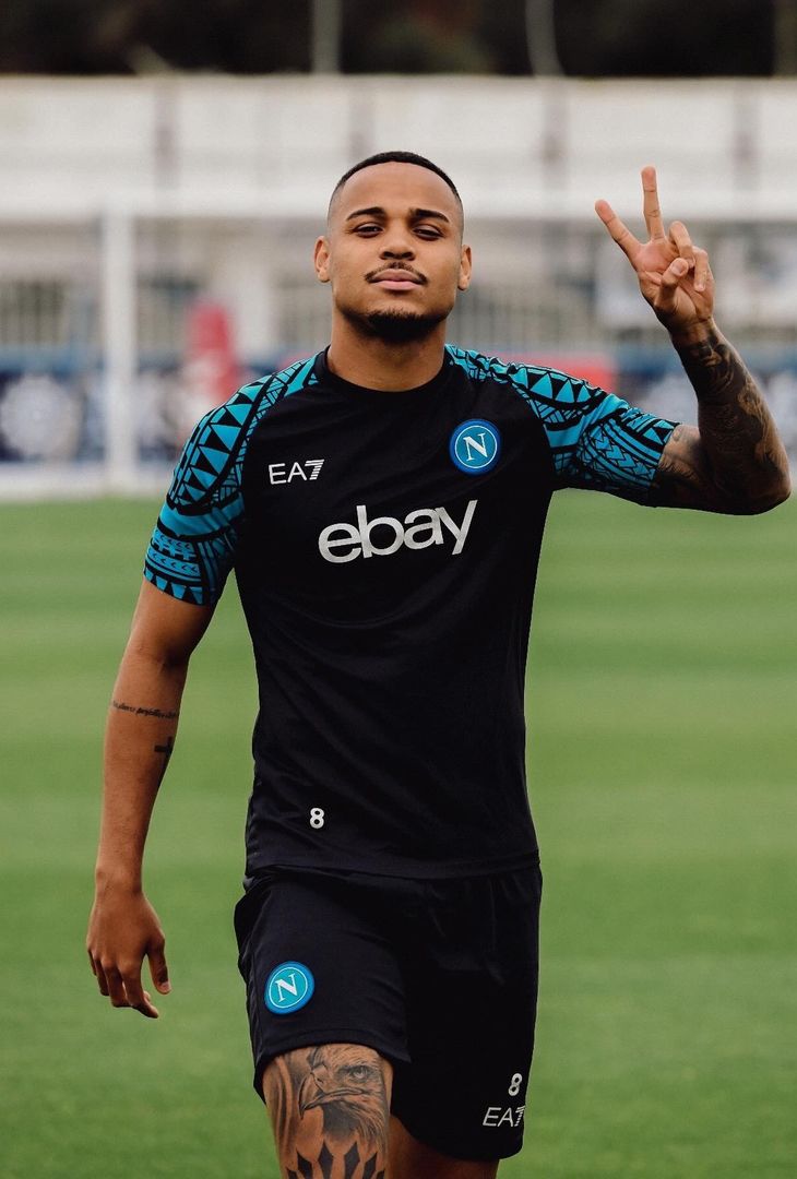 l Napoli si prepara per il match contro l'Atalanta