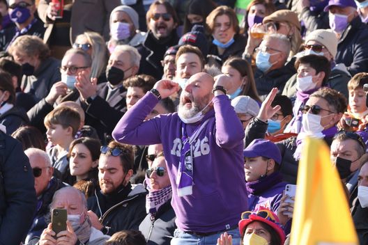 GERMOGLI PH: 19DICEMBRE 2021 FIRENZE STADIO ARTEMIO FRANCHI CAMPIONATO SERIE A TIM FIORENTINA VS SASSUOLO NELLA FOTO TIFOSI Fiorentina, fortino Franchi per l’Europa: media punti top- immagine 2