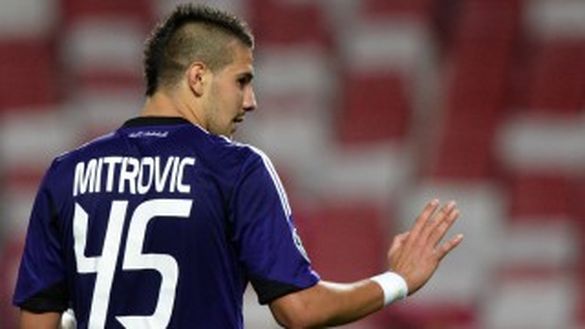 Mitrovic, attaccante che piace al Milan - fonte: mondo.rs Mitrovic, attaccante che piace al Milan - fonte: mondo.rs