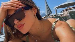 Agustina, lato B super! Lady Lautaro infiamma Tenerife in bikini