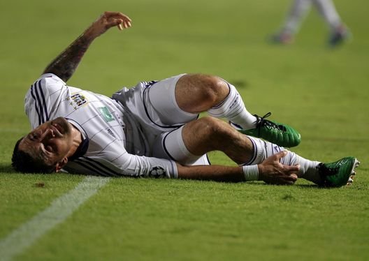(Photo by Talar Kalajian/EuroFootball/Getty Images) (Photo by Talar Kalajian/EuroFootball/Getty Images)
