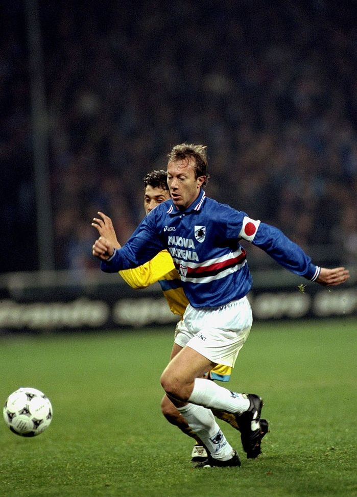 Mandatory Credit: Claudio Villa /Allsport Moreno Mannini: “Il nostro derby è solo una vetrina di mercato – Ferrero? Samp estranea”- immagine 2