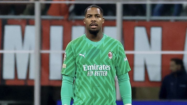 Mike Maignan AC Milan Milan-Borussia Dortmund 1-3 Champions League 2023-2024