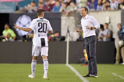 (Photo by Daniele Badolato - Juventus FC/Juventus FC via Getty Images) TACKLE DURO – Il derby dei media su Allegri e João Cancelo- immagine 2