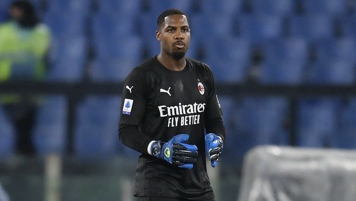 Mike Maignan (portiere AC Milan) qui durante Lazio-Milan 1-2 (Serie A 2021-2022) | News (Getty Images) Mike Maignan AC Milan Lazio-Milan 1-2 Serie A 2021-2022
