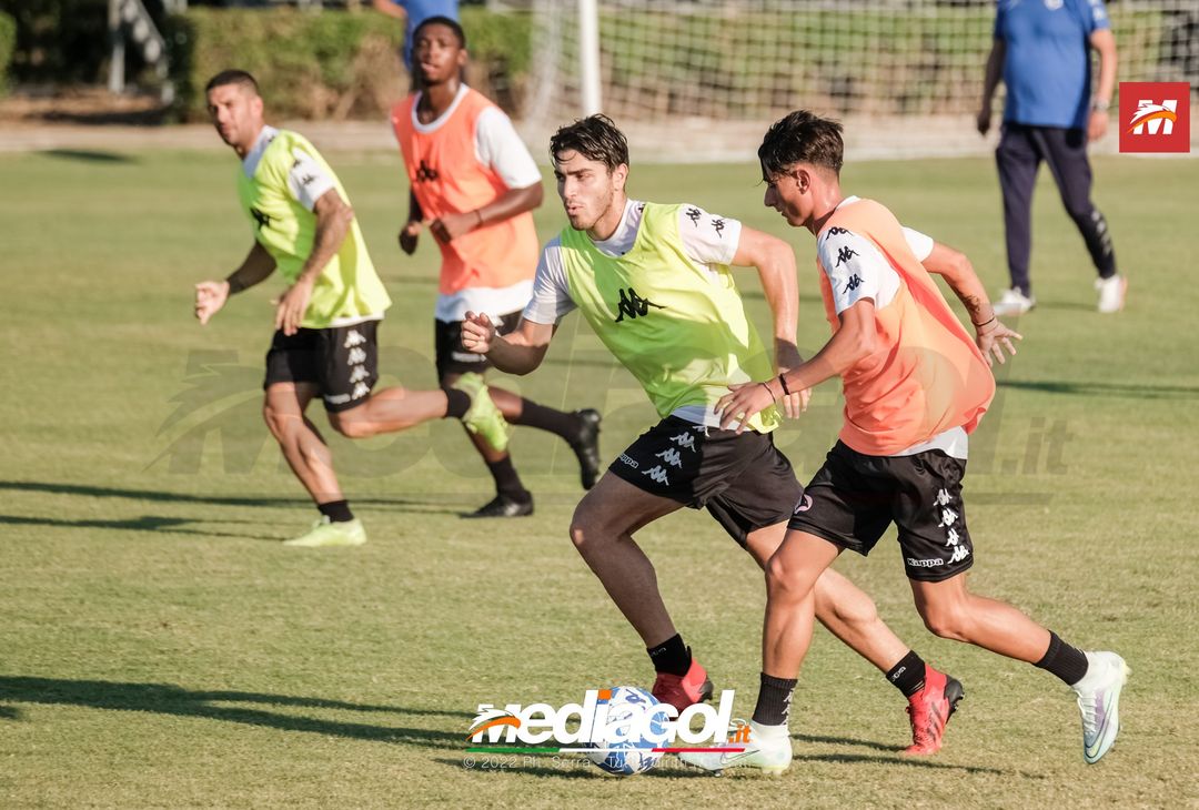 FOTO RITIRO PALERMO, la squadra di mister Baldini si allena a Boccadifalco (Gallery) - immagine 76