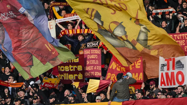 Lecce-Roma, scontri tra i tifosi delle due squadre prima del match: l’accaduto - immagine 1