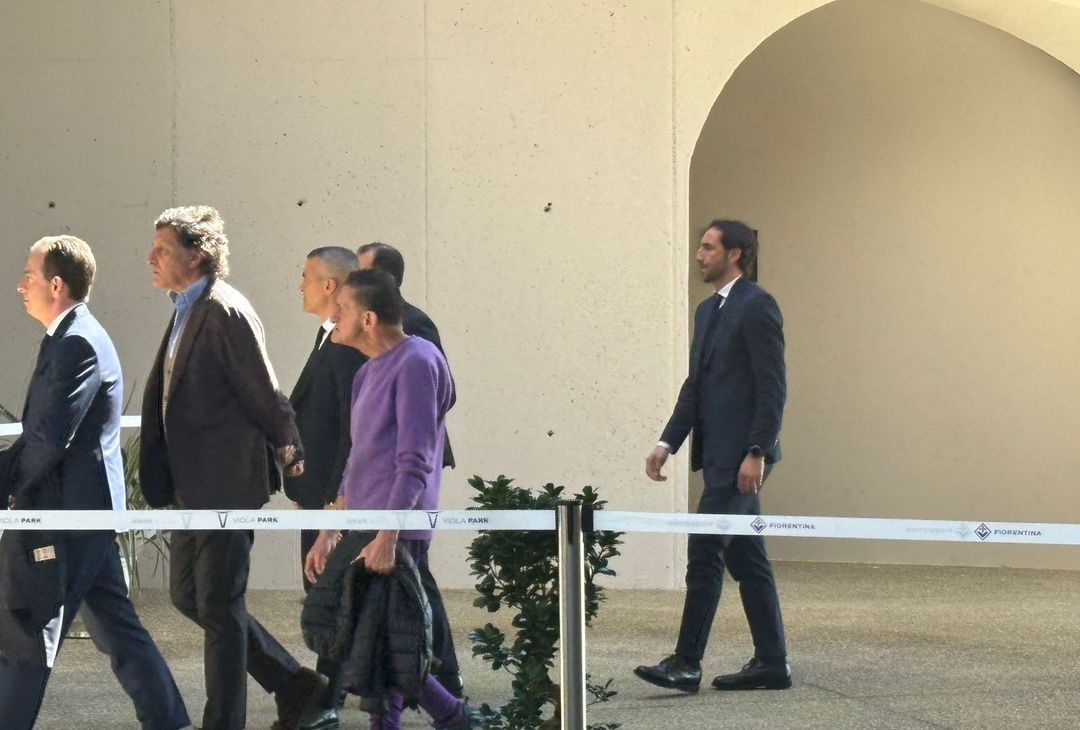 GALLERY VN – La camera ardente per Joe Barone. Tra i presenti Marotta e DeLa - immagine 33