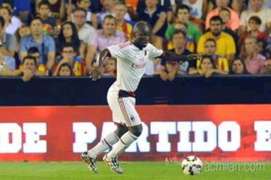 Pablo Armero - fonte www.acmilan.com Pablo Armero - fonte www.acmilan.com